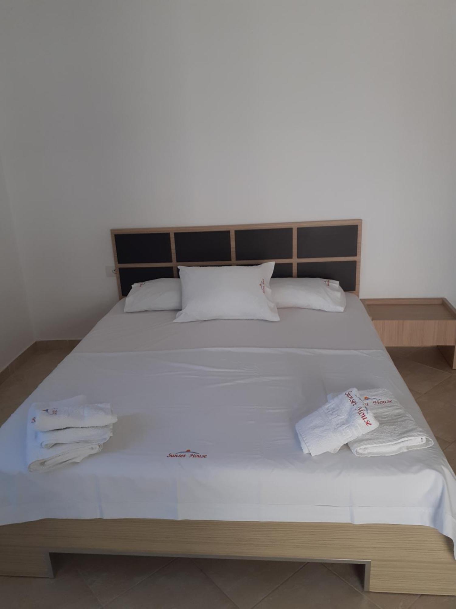 Ferienwohnung Sunset House Aurora&Ersi Orikum Zimmer foto